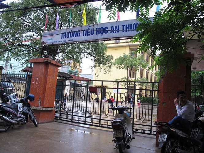 Hàng loạt học sinh bị thầy giáo dâm ô: Hiệu trưởng, phụ huynh nói gì? - Ảnh 1. Hàng loạt học sinh bị thầy giáo dâm ô: Hiệu trưởng, phụ huynh nói gì? - Ảnh 1.