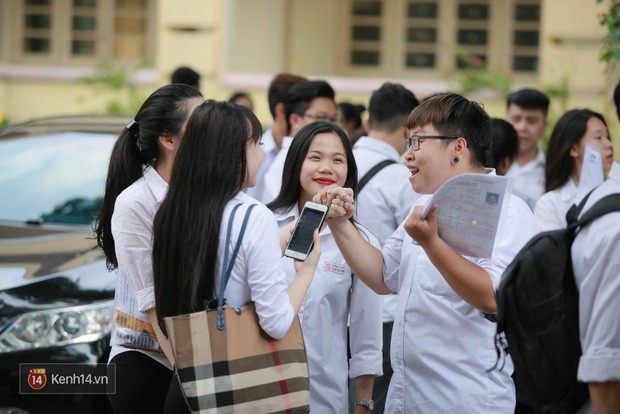 Ngày thi đại học năm ấy của bạn diễn ra như thế nào? - Ảnh 1.