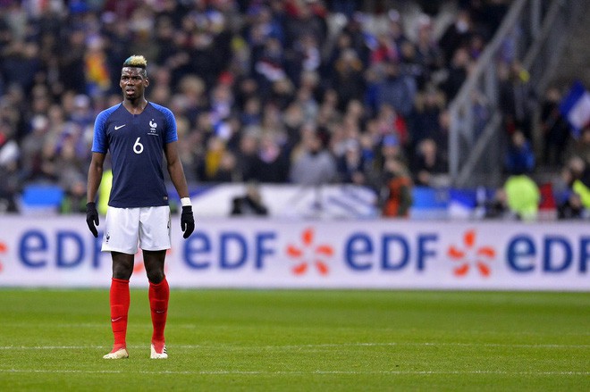 Đằng sau sự quẫn tr&iacute; của Mourinho l&agrave; con ng&otilde; cụt d&agrave;nh cho Pogba - Ảnh 4.
