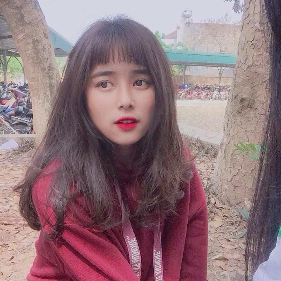 Dân tình khen lấy khen để 10x Phú Thọ cao 1m73, để mái ngố vẫn xinh ơi là xinh! - Ảnh 2.