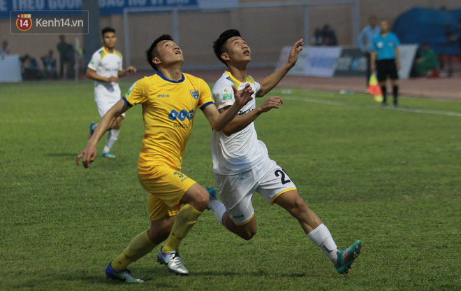 Đội trưởng Thanh Hóa yêu cầu đồng đội khóa chặt sao U23 Việt Nam - Ảnh 6.