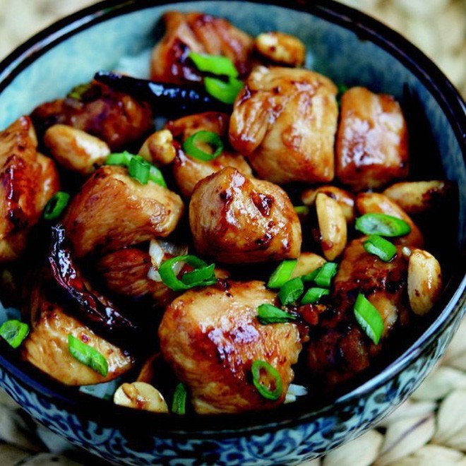 Thế giới có hàng trăm món gà nhưng đặc sắc nhất phải kể đến 5 món này - Ảnh 8. Thế giới có hàng trăm món gà nhưng đặc sắc nhất phải kể đến 5 món này - Ảnh 8.