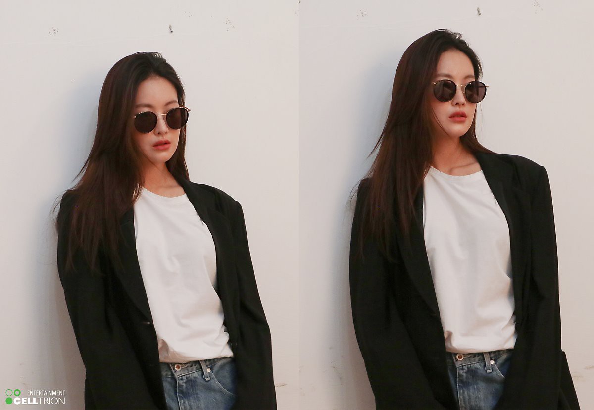 Bạn gái Kim Bum lần đầu lộ diện sau tin hẹn hò: Nhan sắc không đùa được đâu trong loạt ảnh hậu trường - Ảnh 19. Bạn gái Kim Bum lần đầu lộ diện sau tin hẹn hò: Nhan sắc không đùa được đâu trong loạt ảnh hậu trường - Ảnh 19.