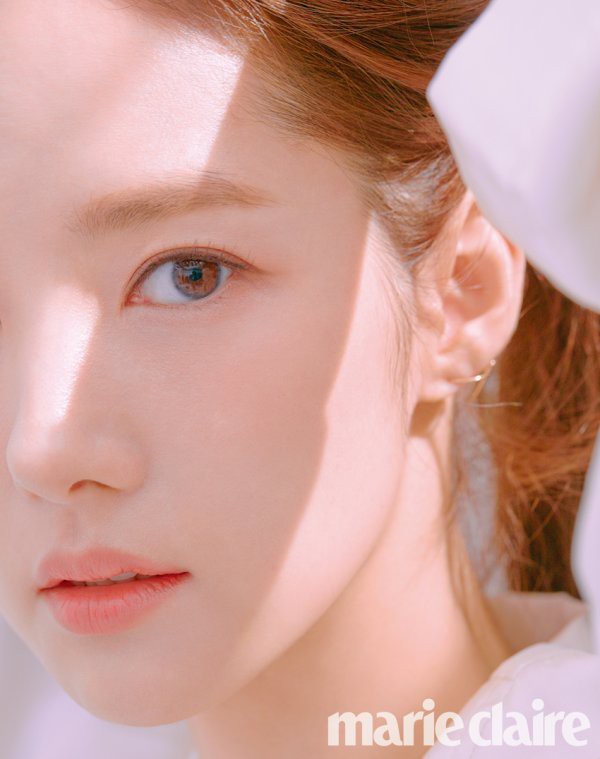 Trở lại với bộ hình đẹp ná thở, Park Min Young giờ đã biến đổi thành công đến đẳng cấp nữ hoàng dao kéo - Ảnh 1.