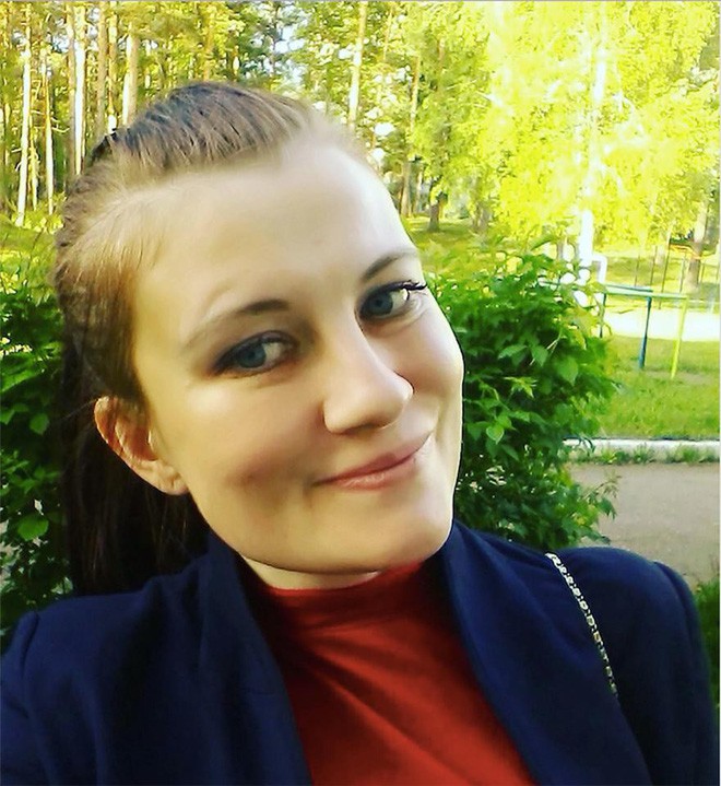 Mẹ dửng dưng đứng nhìn bạn trai đánh đập con gái dã man chỉ vì cô bé không chịu đếm từ 1 tới 5 - Ảnh 2. Mẹ dửng dưng đứng nhìn bạn trai đánh đập con gái dã man chỉ vì cô bé không chịu đếm từ 1 tới 5 - Ảnh 2.