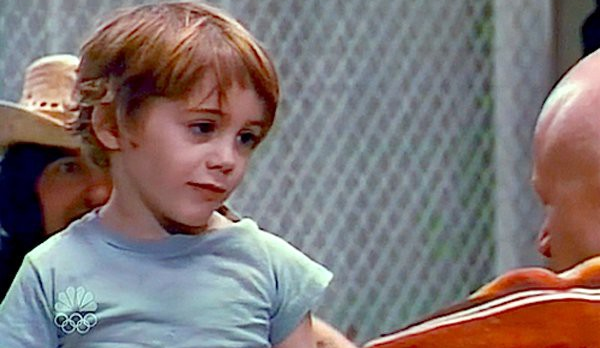 Sức hấp dẫn khiến gi&agrave; trẻ đều m&ecirc; mệt từ Iron Man Robert Downey Jr. từ đ&acirc;u m&agrave; c&oacute;? - Ảnh 2.