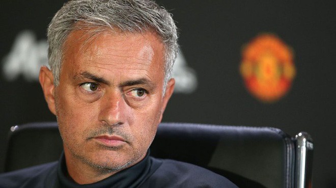  Muốn hồi sinh, MU phải có trái tim dũng cảm của Jose Mourinho - Ảnh 1.