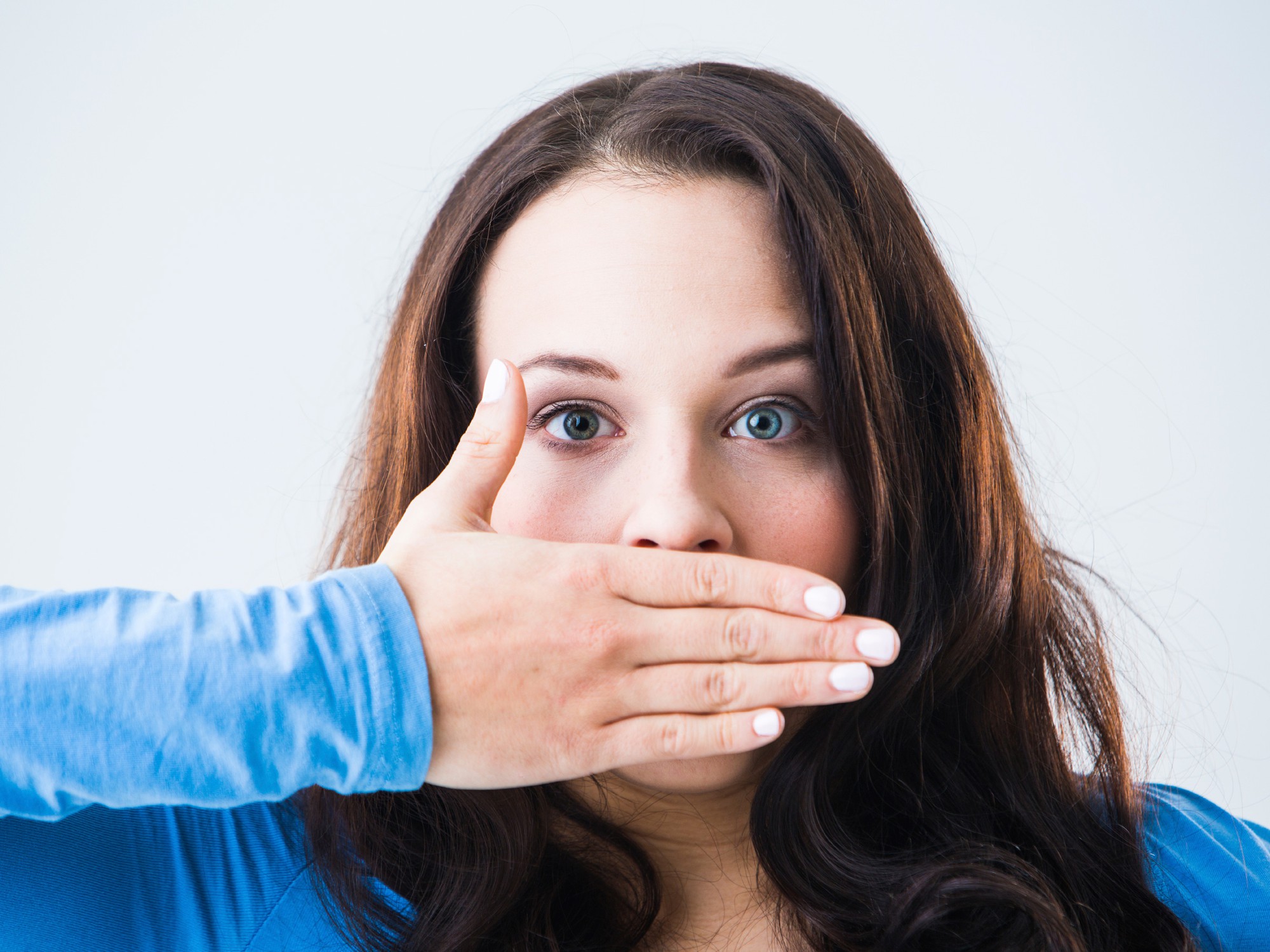 Hơi thở có mùi là dấu hiệu cảnh báo vấn đề sức khỏe gì?