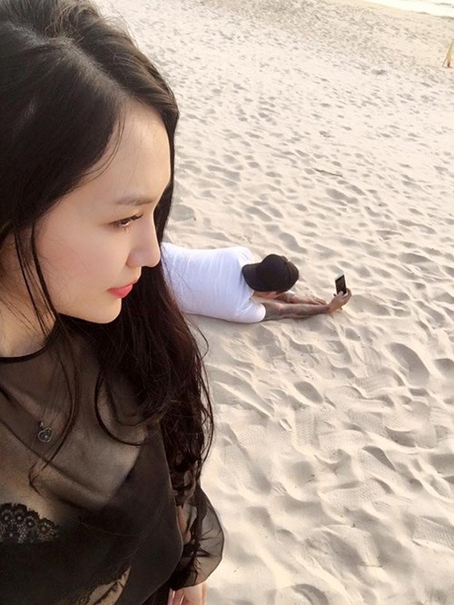 D&ugrave;ng cả thanh xu&acirc;n tạo d&aacute;ng để c&oacute; tấm selfie đẹp, chỉ c&oacute; thể l&agrave; những sao Việt n&agrave;y - Ảnh 12.