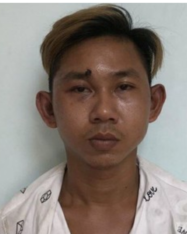 Thiếu tiền ti&ecirc;u x&agrave;i, đối tượng x&ocirc;ng v&agrave;o cướp tiệm v&agrave;ng ở S&agrave;i G&ograve;n giữa ban ng&agrave;y - Ảnh 1.