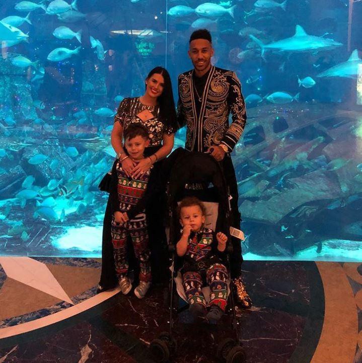 Cuộc sống vương giả của những đứa trẻ nhà Ronaldo, Neymar, Messi - Ảnh 12.