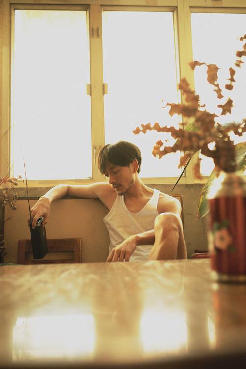 Chàng trai HongKong với bộ ảnh phim khiến ai xem xong cũng uống nhầm 1 ánh mắt, cơn say theo cả đời - Ảnh 9.