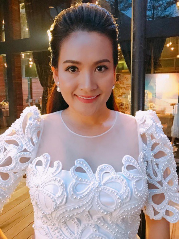 Dàn sao Việt tới chúc mừng vợ chồng Bình Minh - Anh Thơ trong tiệc kỉ niệm 10 năm ngày cưới - Ảnh 1.