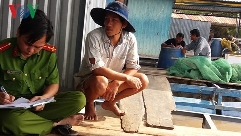Cô lái đò mất tích, trên đò nhiều vết máu - Ảnh 3.