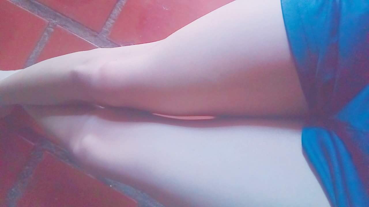 Có một nỗi khổ mang tên con trai mà chân tay không một cọng lông, láng mịn hơn cả con gái - Ảnh 3. Có một nỗi khổ mang tên con trai mà chân tay không một cọng lông, láng mịn hơn cả con gái - Ảnh 3.