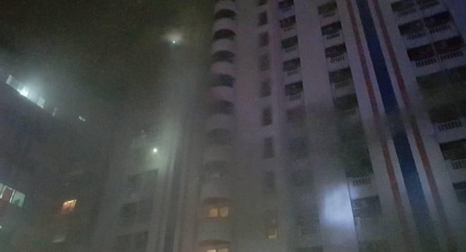 Bangkok: Ch&aacute;y chung cư, 3 người thiệt mạng, nhiều người Việt bị thương - Ảnh 1.