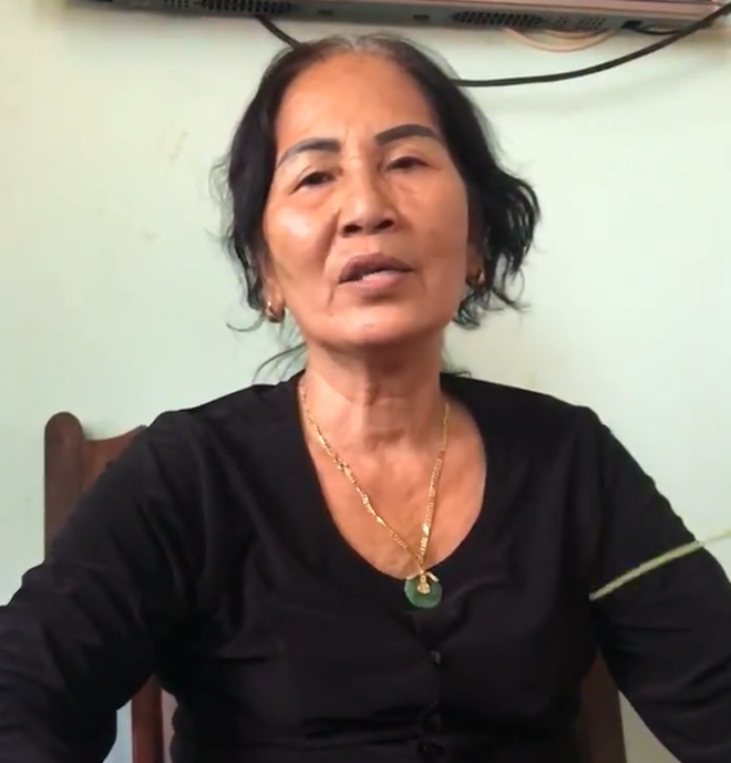 Bà nội của bé trai 8 tuổi nghi bị người tình của mẹ đánh chết: Thấy con bị bạo hành đăng lên mạng mà mẹ nó vẫn ngồi cười - Ảnh 7. Bà nội của bé trai 8 tuổi nghi bị người tình của mẹ đánh chết: Thấy con bị bạo hành đăng lên mạng mà mẹ nó vẫn ngồi cười - Ảnh 7.