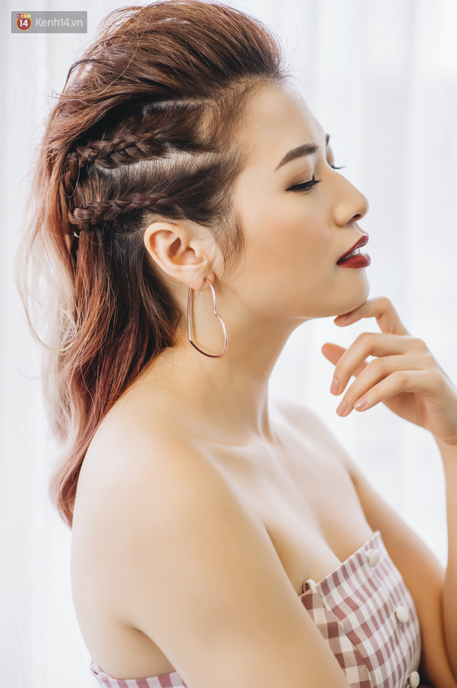 C&oacute; tới 2 kiểu makeover với xoăn s&oacute;ng nước, đủ để bạn tr&ocirc;ng thật chất chơi trong dịp nghỉ lễ n&agrave;y - Ảnh 5.