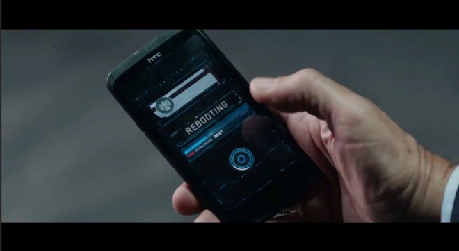 Điểm danh tất tần tật những điện thoại từng xuất hiện trong Vũ trụ Điện ảnh Marvel - Ảnh 8.