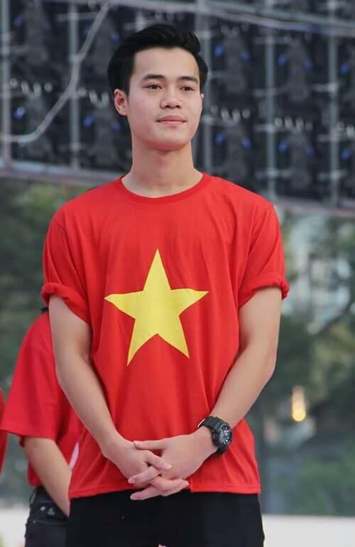 Văn Toàn  người hùng của tuyển Việt Nam lộ ảnh mũm mĩm đáng yêu ngay từ  khi còn bé