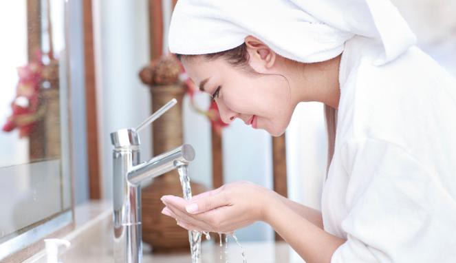 Mọc mụn trứng cá ở má là biểu hiện cho thấy cơ thể đang gặp vấn đề gì? - Ảnh 4. Mọc mụn trứng cá ở má là biểu hiện cho thấy cơ thể đang gặp vấn đề gì? - Ảnh 4.