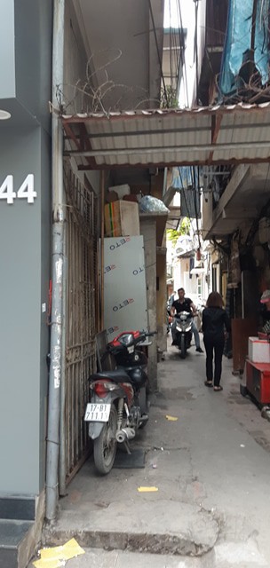 H&agrave; Nội: Nỗi đau của gia đ&igrave;nh bảo vệ si&ecirc;u thị ng&atilde; xuống đất tử vong sau khi giằng co chiếc &ocirc; che nắng với d&acirc;n ph&ograve;ng - Ảnh 4.