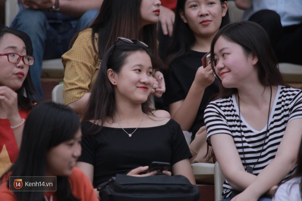 Fandom quốc dân của U23 Việt Nam hừng hực khí thế cổ vũ cho đại chiến Hà Nội - HAGL - Ảnh 15.