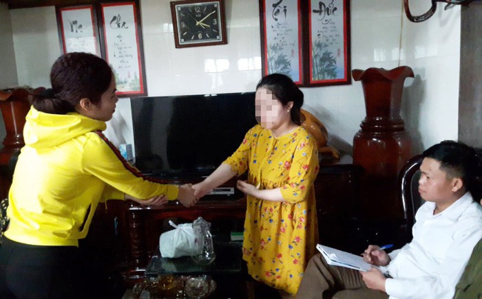 Bộ GD&ĐT yêu cầu ngăn chặn các vấn đề: Nhà giáo có hành vi thiếu chuẩn mực với học sinh, phụ huynh xúc phạm nhà giáo... - Ảnh 2. Bộ GD&ĐT yêu cầu ngăn chặn các vấn đề: Nhà giáo có hành vi thiếu chuẩn mực với học sinh, phụ huynh xúc phạm nhà giáo... - Ảnh 2.