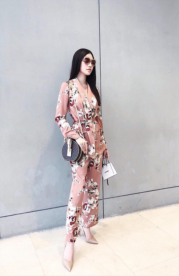 Phong c&aacute;ch khoe h&agrave;ng hiệu của Hội con nh&agrave; gi&agrave;u Việt tựu trung đều theo 4 gạch đầu d&ograve;ng n&agrave;y - Ảnh 13.