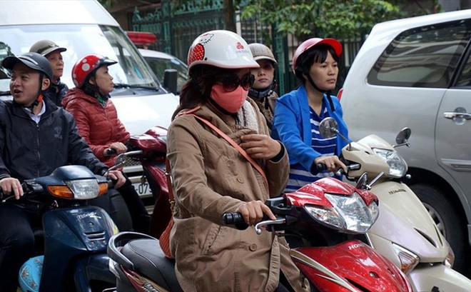 Sáng mai (6.4), nhiệt độ Bắc Bộ đột ngột giảm sâu, cảnh báo lũ quét, mưa đá - Ảnh 1. Sáng mai (6.4), nhiệt độ Bắc Bộ đột ngột giảm sâu, cảnh báo lũ quét, mưa đá - Ảnh 1.