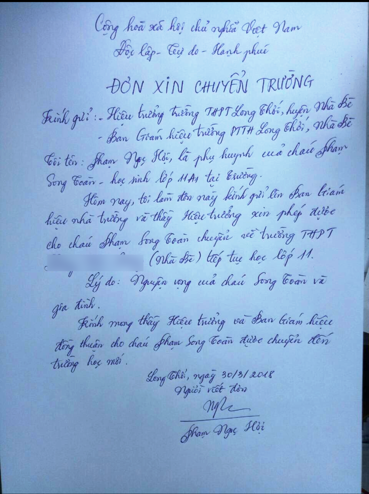 Phó chủ tịch UBND TP. HCM: Tôi rất đau lòng trước quyết định cho Song Toàn chuyển trường khi mùa thi sắp đến - Ảnh 2. Phó chủ tịch UBND TP. HCM: Tôi rất đau lòng trước quyết định cho Song Toàn chuyển trường khi mùa thi sắp đến - Ảnh 2.