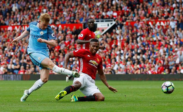 HLV Mourinho nói gì trước đại chiến thành Manchester? - Ảnh 2.