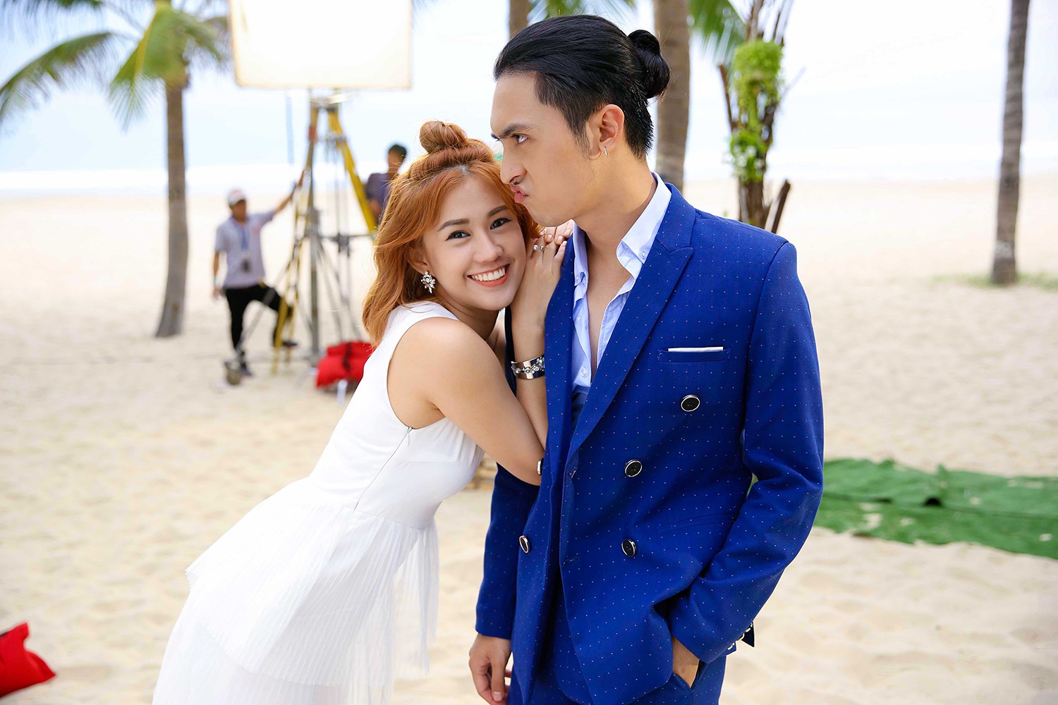 Yêu Em Bất Chấp khác Cô Nàng Ngổ Ngáo bao nhiêu phần trăm? - Ảnh 4. Yêu Em Bất Chấp khác Cô Nàng Ngổ Ngáo bao nhiêu phần trăm? - Ảnh 4.