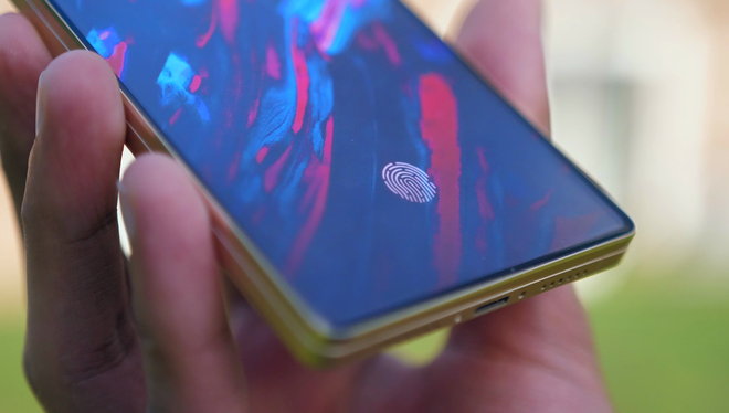 Đây là smartphone toàn màn hình chất nhất từ trước đến nay: Trượt để sử dụng loa thoại và camera selfie, có cả cảm biến vân tay dưới màn hình - Ảnh 13.