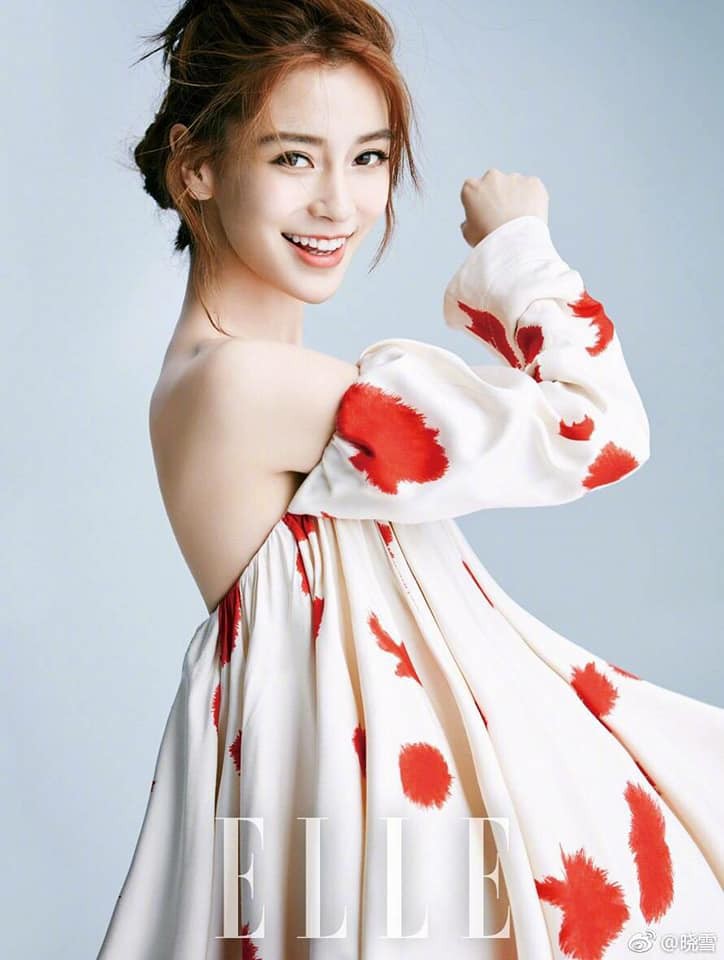 Vòng một kiêm vòng ba lép kẹp, Angela Baby vẫn đẹp xuất sắc nhờ thần thái đỉnh cao - Ảnh 3. Vòng một kiêm vòng ba lép kẹp, Angela Baby vẫn đẹp xuất sắc nhờ thần thái đỉnh cao - Ảnh 3.