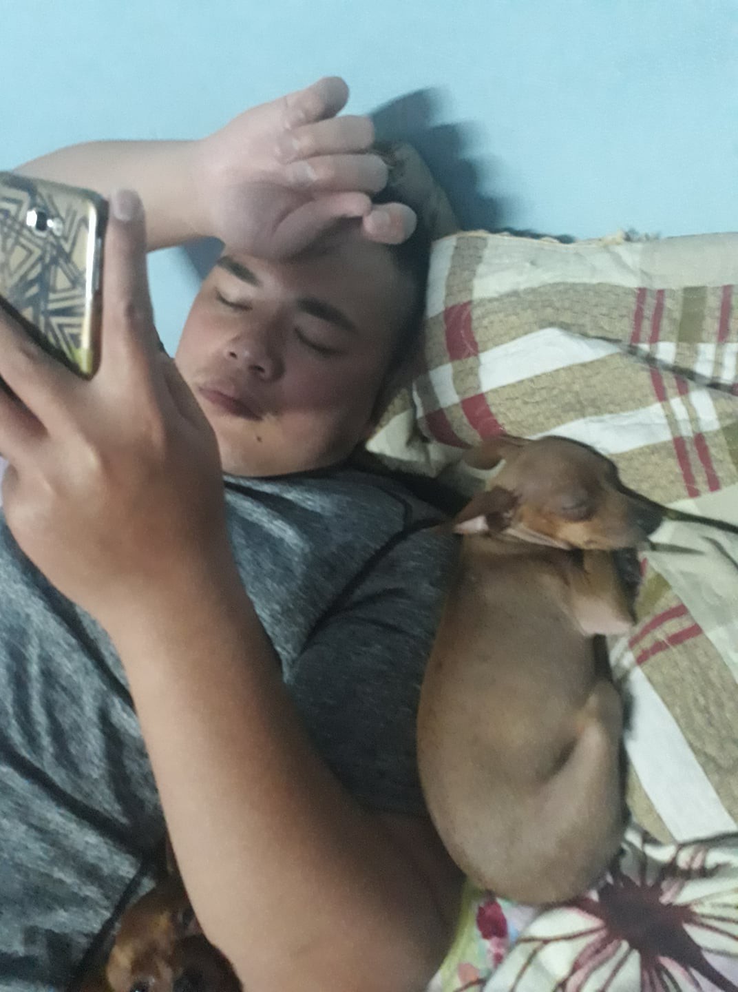 Chùm ảnh: Nỗi lòng các cô gái bị lũ boss công khai giựt chồng - Ảnh 6. Chùm ảnh: Nỗi lòng các cô gái bị lũ boss công khai giựt chồng - Ảnh 6.