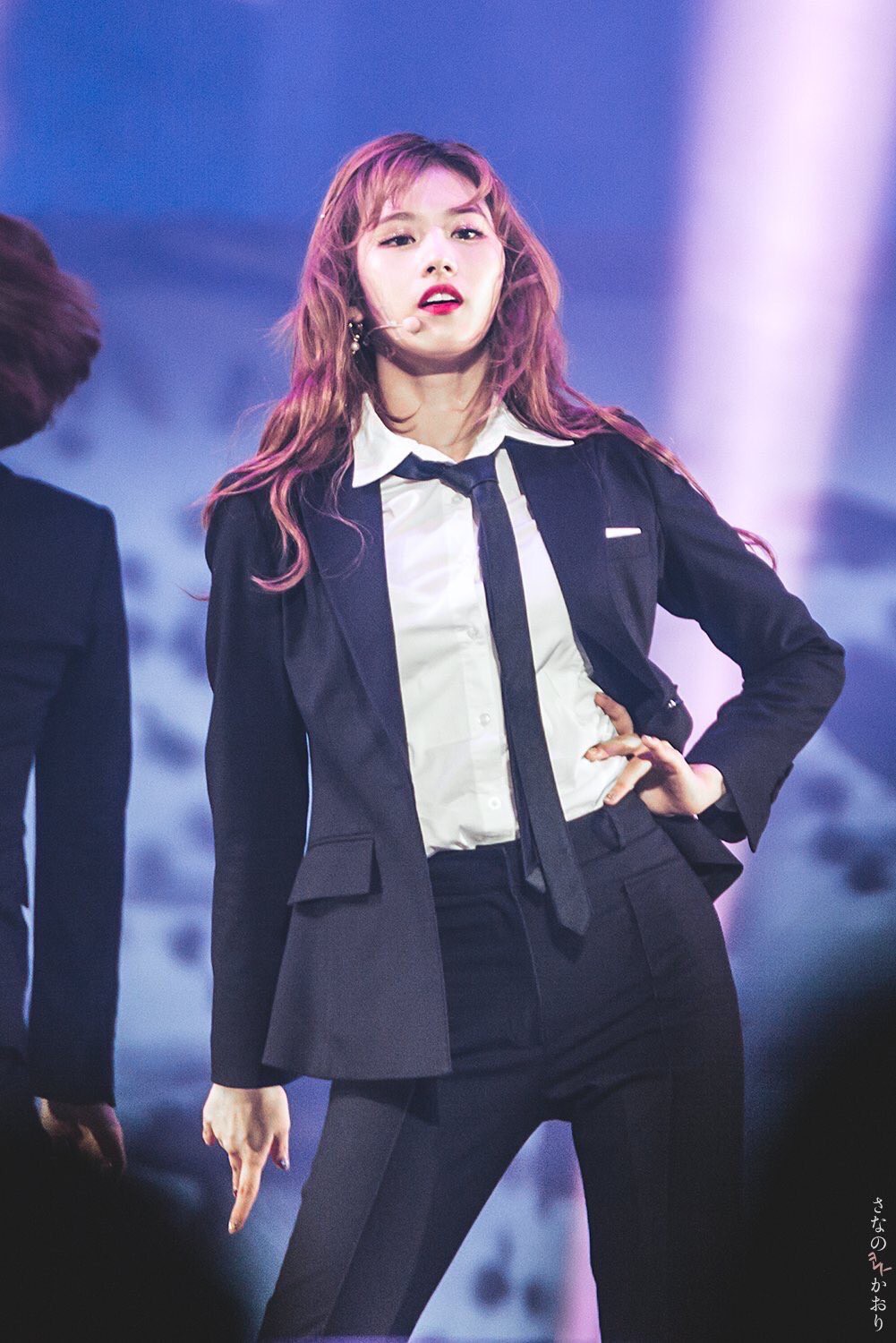 Khi girlgroup Kpop diện suit: Những soái tỷ đốn tim người hâm mộ - Ảnh 5.