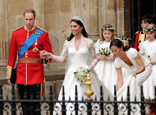 Sắp tổ chức hôn lễ, Meghan Markle chắc chắn phải nhớ 10 nguyên tắc trang phục này trong đám cưới Hoàng gia - Ảnh 2.