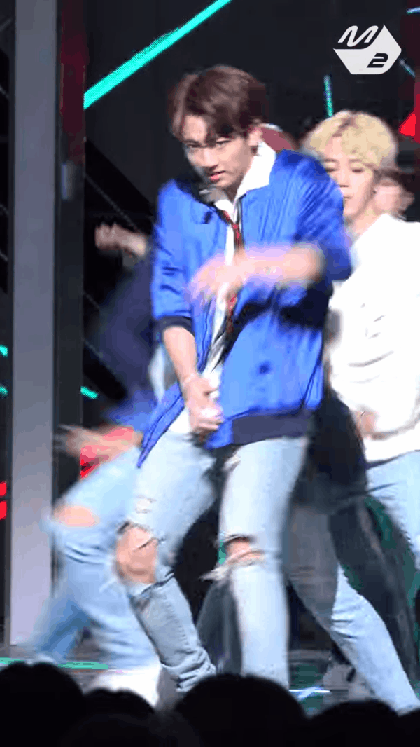 Fancam cá nhân của em út BTS hot nhất Mnet - Ảnh 3. Fancam cá nhân của em út BTS hot nhất Mnet - Ảnh 3.