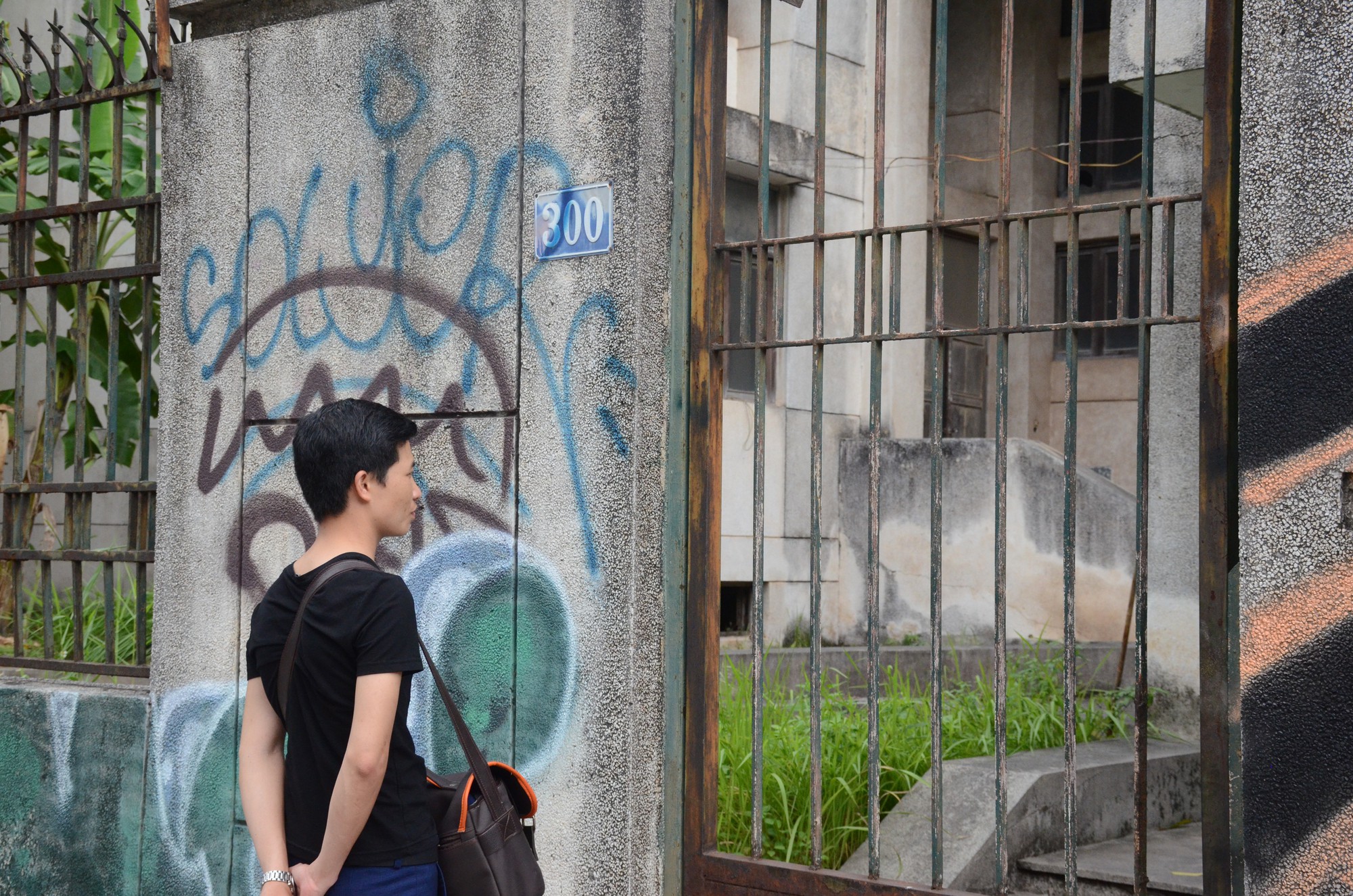 Người bảo vệ canh giữ ng&ocirc;i nh&agrave; 300 Kim M&atilde; bị bỏ hoang suốt 27 năm tiết lộ về th&ocirc;ng tin ng&ocirc;i nh&agrave; c&oacute; ma - Ảnh 2.