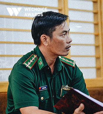 Gặp lại thầy Trần B&igrave;nh Phục v&agrave; những c&acirc;u chuyện x&uacute;c động lần đầu được kể nơi đảo H&ograve;n Chuối: Thầy ơi, con đ&oacute;i qu&aacute;... - Ảnh 14.