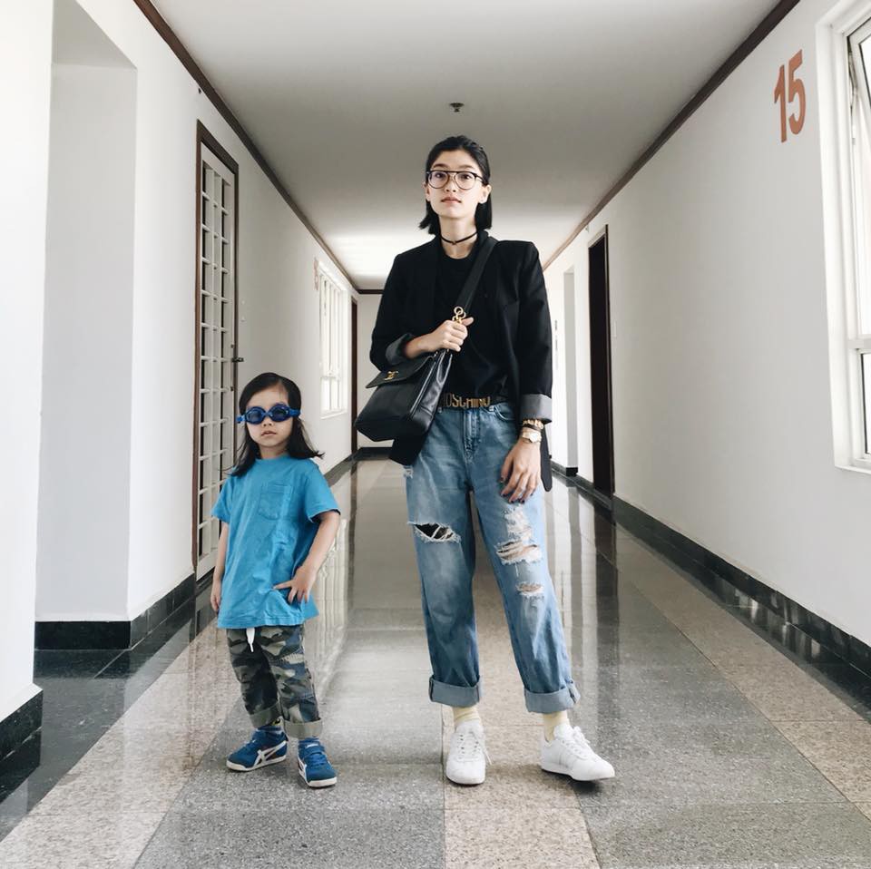 3 bà mẹ trẻ không những xinh đẹp mà còn cực cá tính khiến giới trẻ mê mệt - Ảnh 11. 3 bà mẹ trẻ không những xinh đẹp mà còn cực cá tính khiến giới trẻ mê mệt - Ảnh 11.