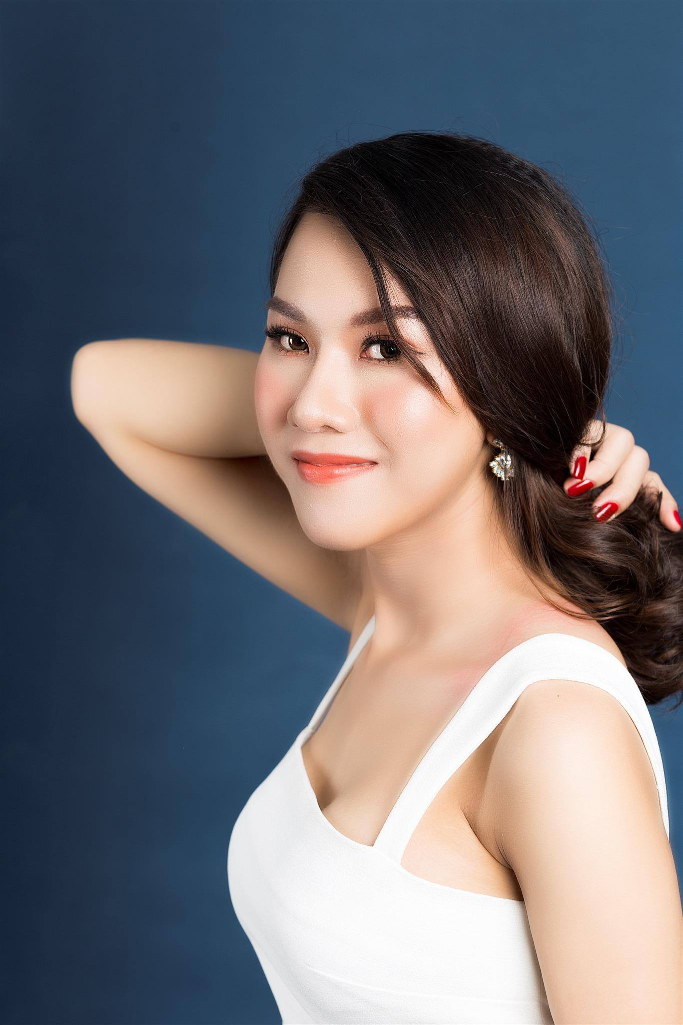 Màn lột xác cực kỳ ngoạn mục của cô gái 98 lớn lên trong hình hài một chàng trai - Ảnh 11. Màn lột xác cực kỳ ngoạn mục của cô gái 98 lớn lên trong hình hài một chàng trai - Ảnh 11.