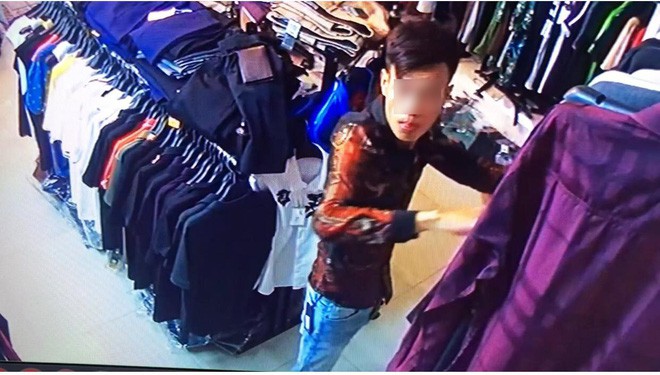 Hà Nội: Truy tìm thanh niên vờ gửi lại quần đùi ở shop quần áo để trộm xe Liberty - Ảnh 3.