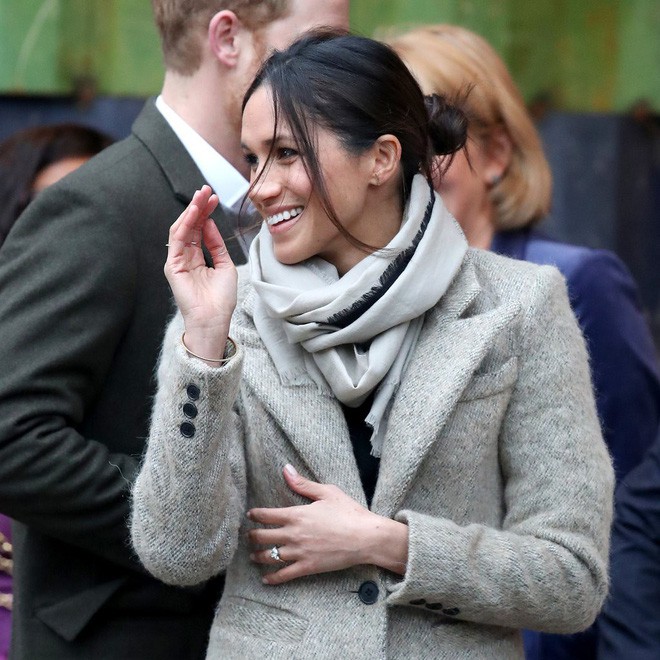 8 lần nàng dâu “nổi loạn” Meghan Markle phá vỡ các luật lệ Hoàng gia - Ảnh 4. 8 lần nàng dâu “nổi loạn” Meghan Markle phá vỡ các luật lệ Hoàng gia - Ảnh 4.
