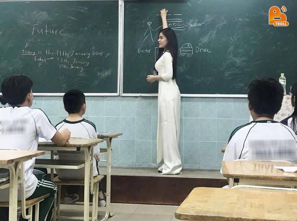 Giáo viên mà cứ xinh gái, đẹp trai như những thầy cô này thì học sinh sẽ chăm đi học lắm đây! - Ảnh 9. Giáo viên mà cứ xinh gái, đẹp trai như những thầy cô này thì học sinh sẽ chăm đi học lắm đây! - Ảnh 9.