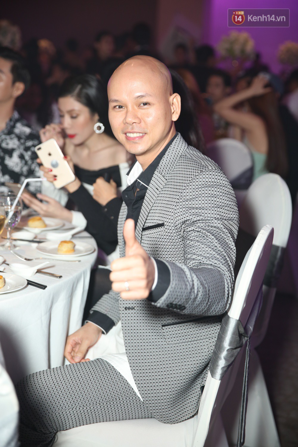 Tuấn Hưng cùng vợ con đến mừng đám cưới bạn thân chí cốt Lâm Vũ - Ảnh 8. Tuấn Hưng cùng vợ con đến mừng đám cưới bạn thân chí cốt Lâm Vũ - Ảnh 8.