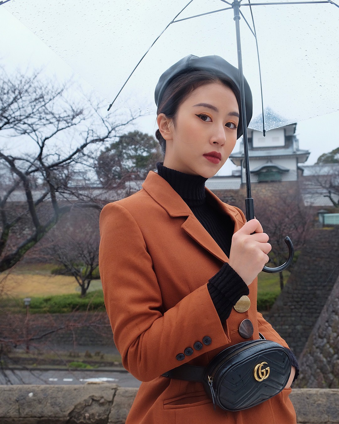 Phía sau những tấm ảnh đẹp, hot girl Việt nào đang dẫn đầu trên đường đua cận thị? - Ảnh 11. Phía sau những tấm ảnh đẹp, hot girl Việt nào đang dẫn đầu trên đường đua cận thị? - Ảnh 11.