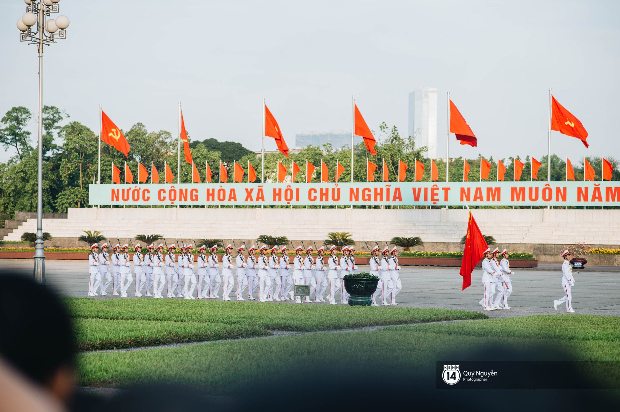 Tâm sự của anh chiến sĩ trong đội trực gác Lăng Bác: Với chúng tôi, ngày nào cũng là sinh nhật Người! - Ảnh 5. Tâm sự của anh chiến sĩ trong đội trực gác Lăng Bác: Với chúng tôi, ngày nào cũng là sinh nhật Người! - Ảnh 5.