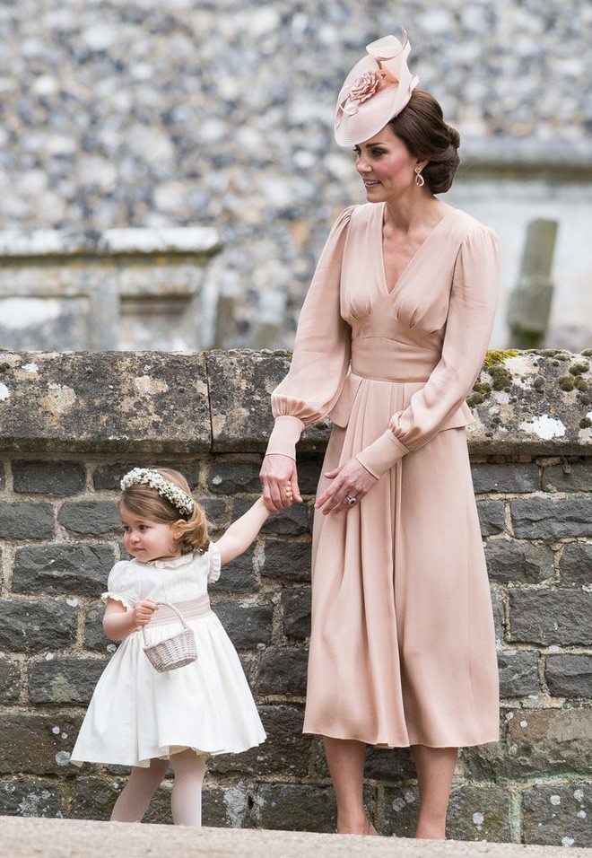 8 đồn đoán xung quanh trang phục tới dự đám cưới em chồng của công nương Kate Middleton  - Ảnh 1.